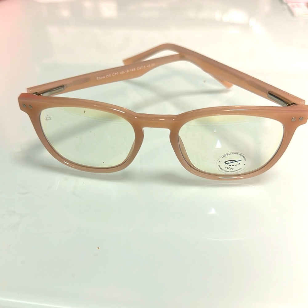 Prive Revaux anti blue light glasses 00 magnification